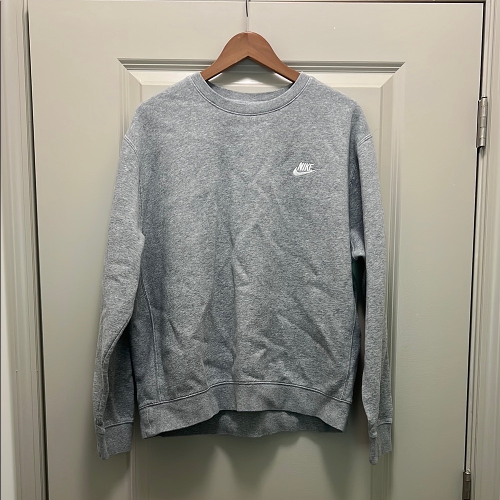 Nike Men's Heather Gray Crewneck Sweater